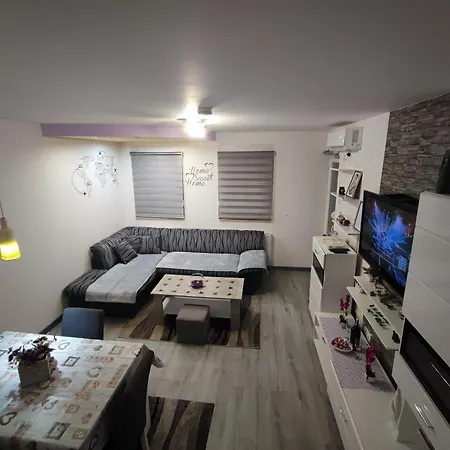 Stan Na Dan Krisfil Apartmán Prnjavor (Republika Srpska)