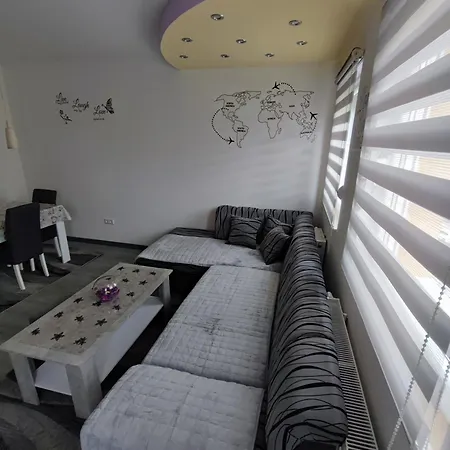 Stan Na Dan Krisfil * Prnjavor (Republika Srpska)