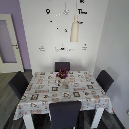 Stan Na Dan Krisfil Apartmán *