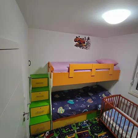 Stan Na Dan Krisfil Apartment Prnjavor